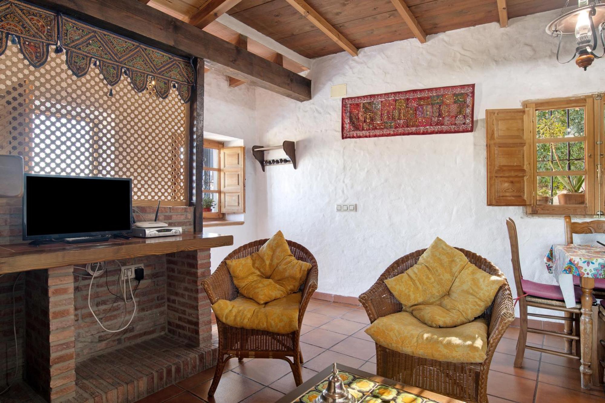 Casa Alucema Guest House Zahara De La Sierra Exterior photo